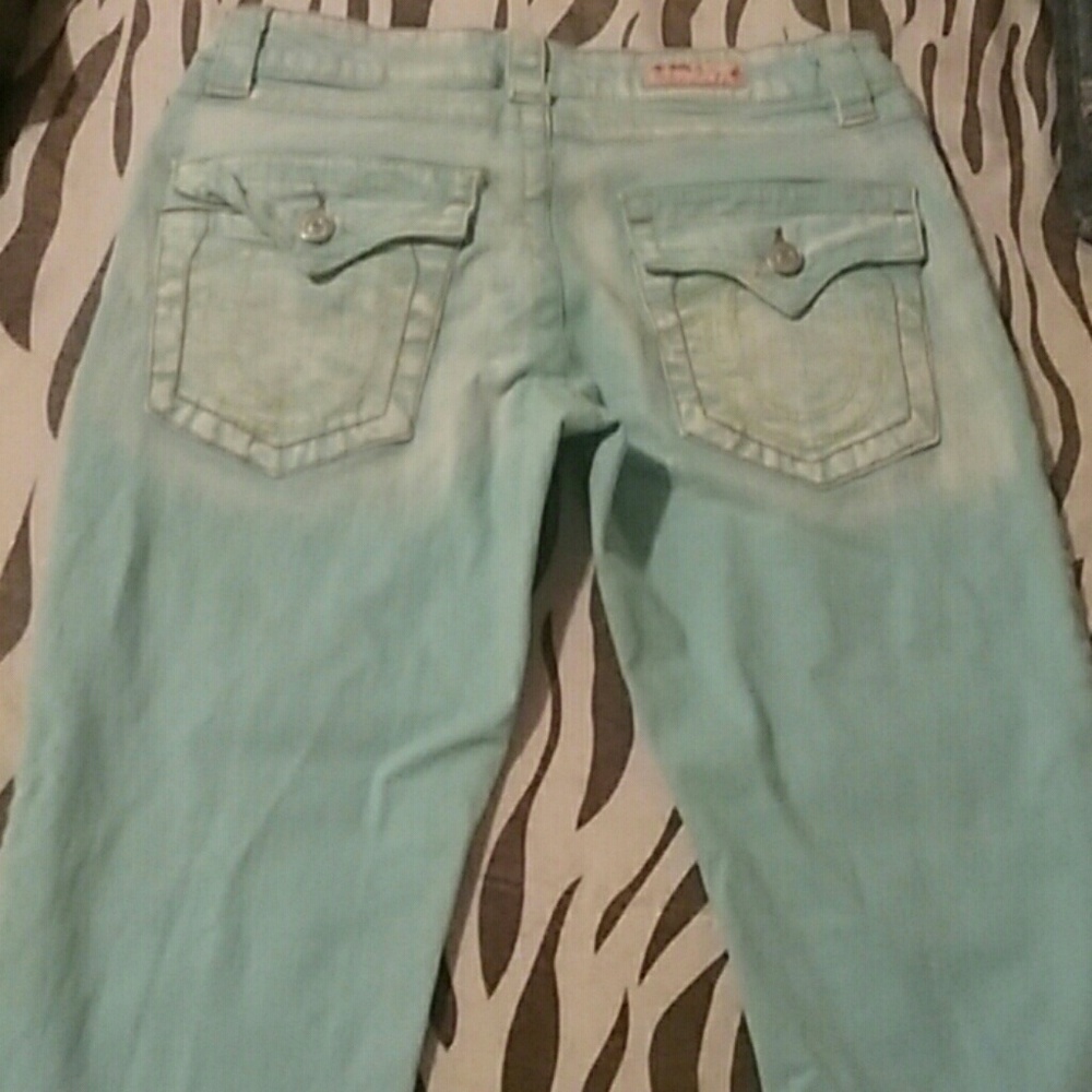 Capris